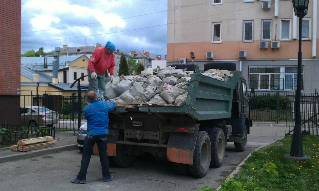 Вывоз строительного мусора в Иваново от 1653 руб. – ПроМусор